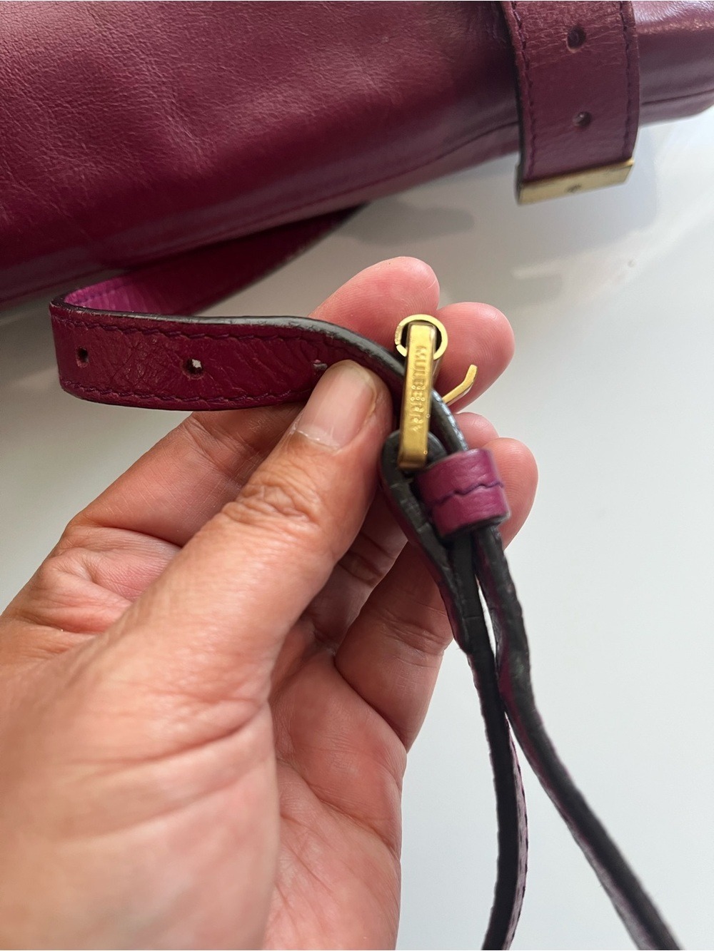 MULBERRY RARE VINTAGE TRIM ALEXA IN BERRY LEATHER - Picture 4 of 16